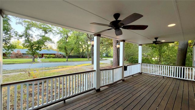 313 Elm Drive, Terrell, TX 75160