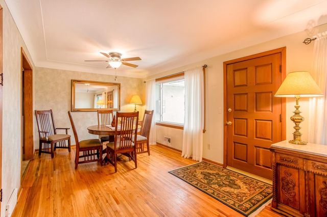 14115 Rockford Rd, Plymouth, MN 55447
