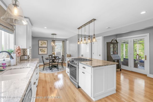 603 E Jefferson Street, Grand Ledge, MI 48837