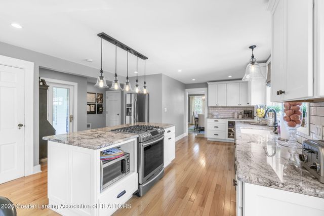 603 E Jefferson Street, Grand Ledge, MI 48837