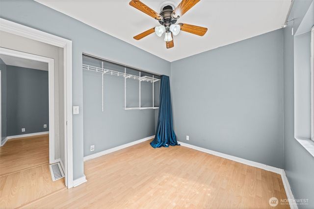 1421 N 32nd Street, Renton, WA 98056