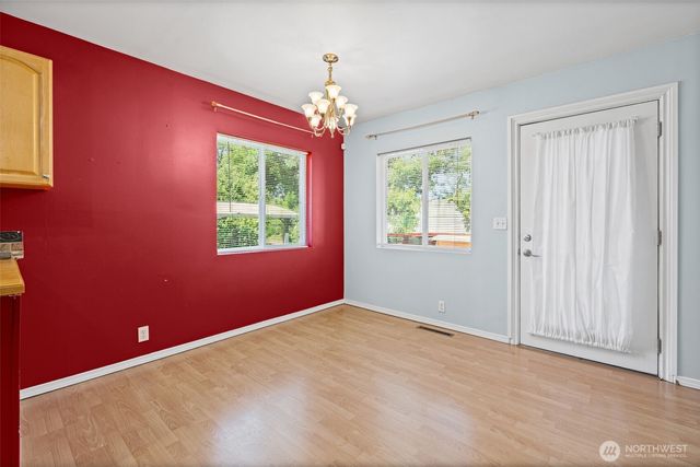 1421 N 32nd Street, Renton, WA 98056