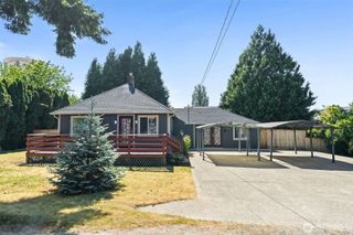 1421 N 32nd Street, Renton, WA 98056