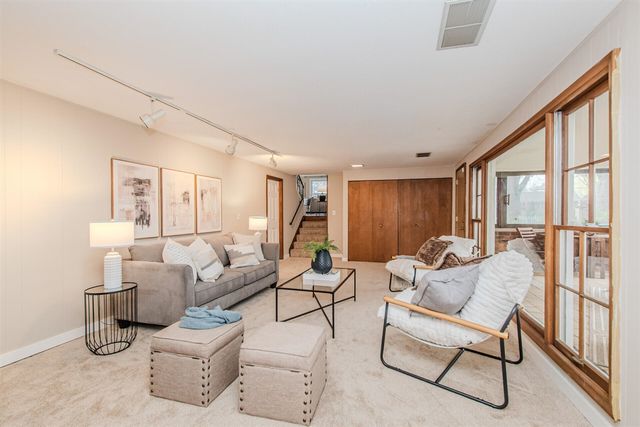 539 S Sheldon Road, Plymouth, MI 48170