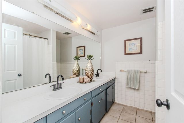 539 S Sheldon Road, Plymouth, MI 48170