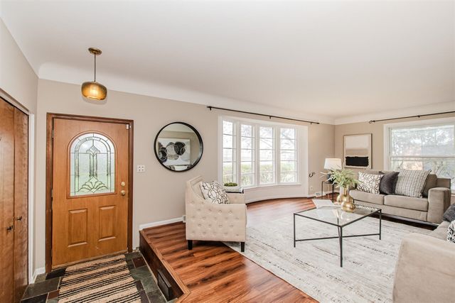 539 S Sheldon Road, Plymouth, MI 48170
