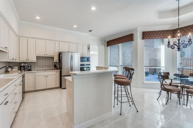 6733 Waterway Court, Plano, TX 75093