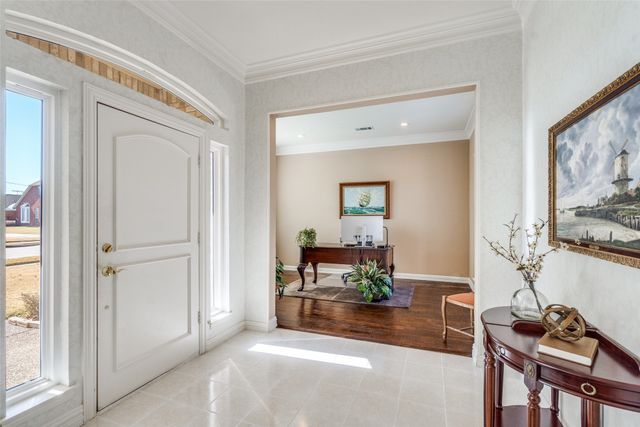 6733 Waterway Court, Plano, TX 75093