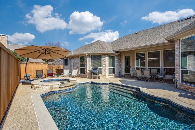 6733 Waterway Court, Plano, TX 75093