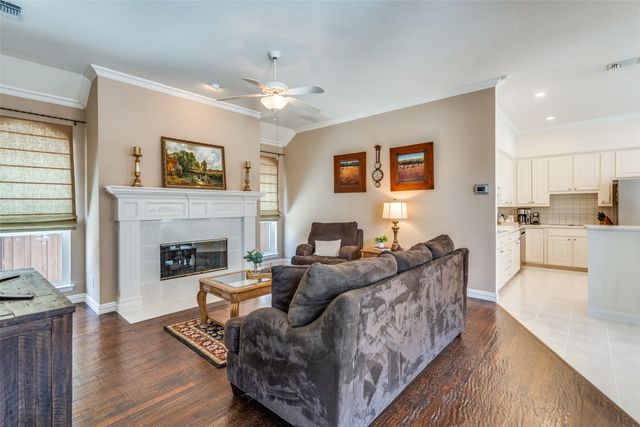 6733 Waterway Court, Plano, TX 75093