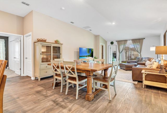 210 Tordera Ln, St Augustine, FL 32084