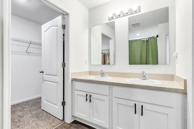 210 Tordera Ln, St Augustine, FL 32084