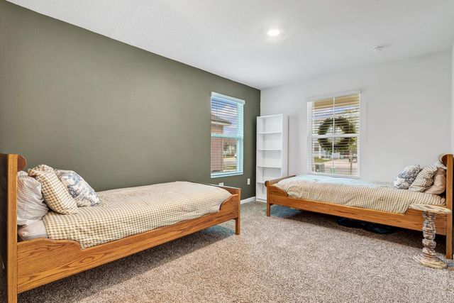 210 Tordera Ln, St Augustine, FL 32084