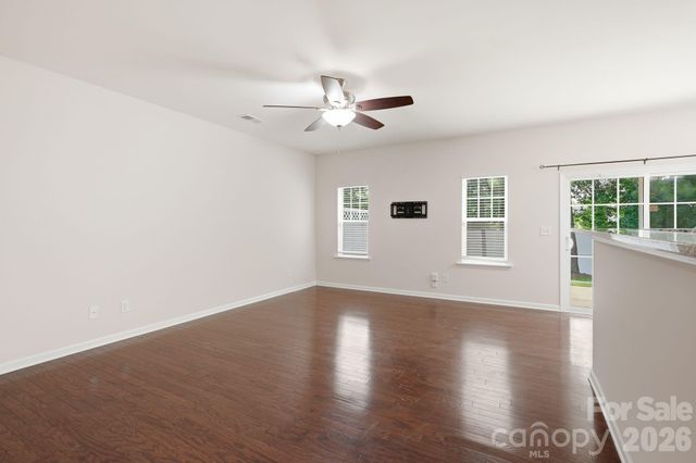 7323 Jane Parks Way, Charlotte, NC 28217
