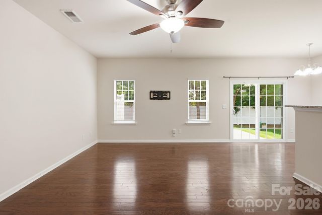 7323 Jane Parks Way, Charlotte, NC 28217