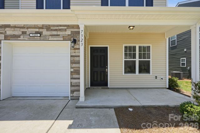 7323 Jane Parks Way, Charlotte, NC 28217