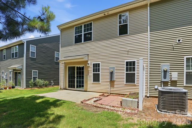 7323 Jane Parks Way, Charlotte, NC 28217