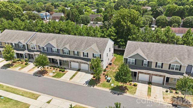 7323 Jane Parks Way, Charlotte, NC 28217