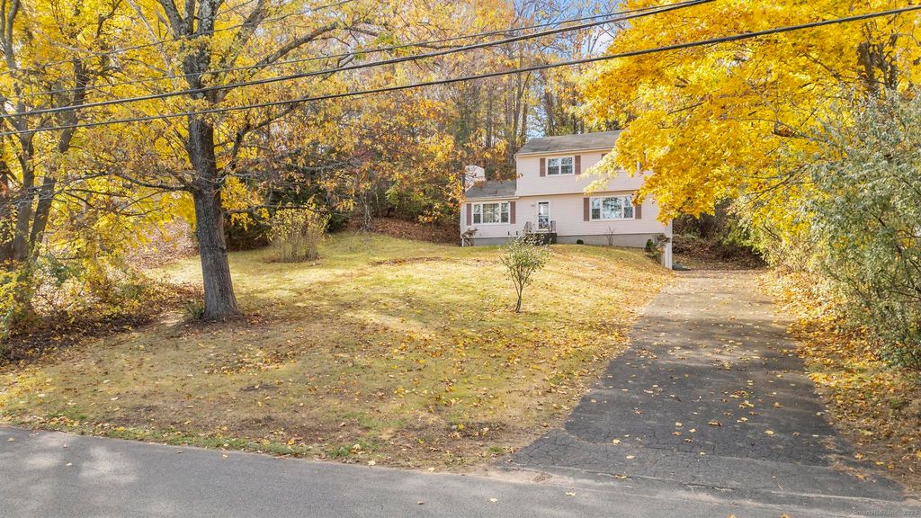 34 Morgan Avenue, Danbury, CT 06810