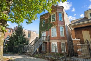 845 N Avers Avenue, Chicago, IL 60651