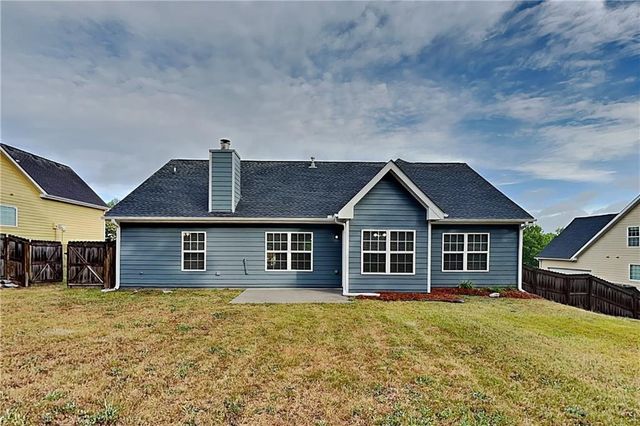 6345 Aarons Way, Flowery Branch, GA 30542