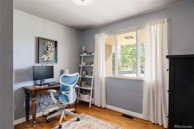 725 S Alcott Street, Denver, CO 80219