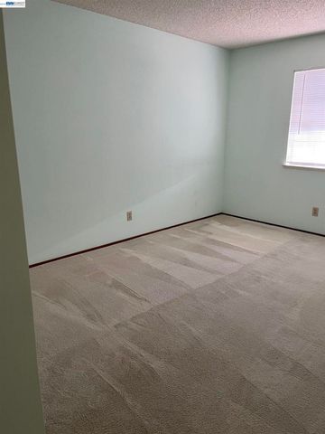 2515 Galleon Pl, San Leandro, CA 94577