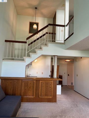 2515 Galleon Pl, San Leandro, CA 94577