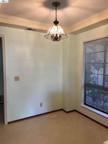 2515 Galleon Pl, San Leandro, CA 94577