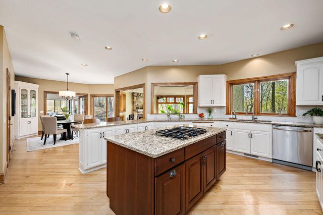 19795 Muirfield Circle, Excelsior, MN 55331