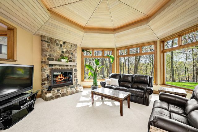 19795 Muirfield Circle, Excelsior, MN 55331