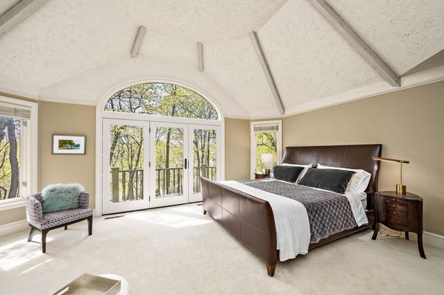 19795 Muirfield Circle, Excelsior, MN 55331