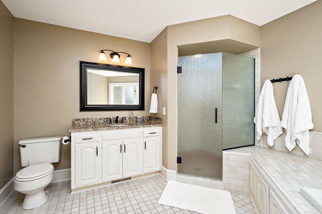 19795 Muirfield Circle, Excelsior, MN 55331