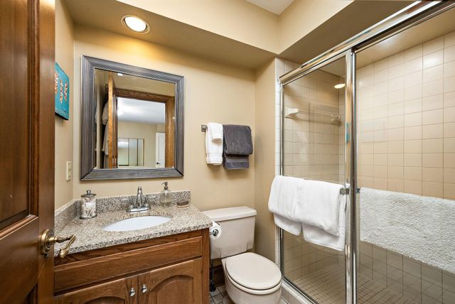 19795 Muirfield Circle, Excelsior, MN 55331