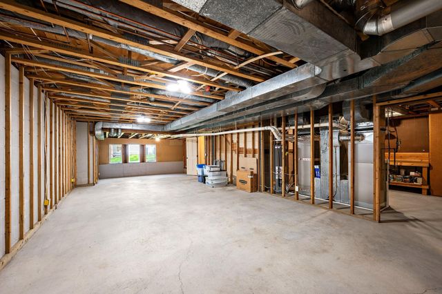 19795 Muirfield Circle, Excelsior, MN 55331