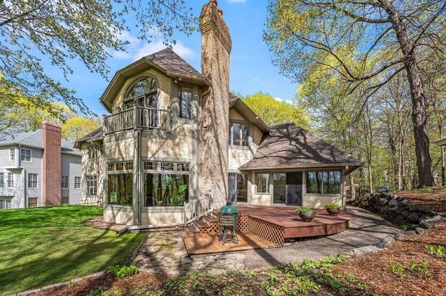 19795 Muirfield Circle, Excelsior, MN 55331