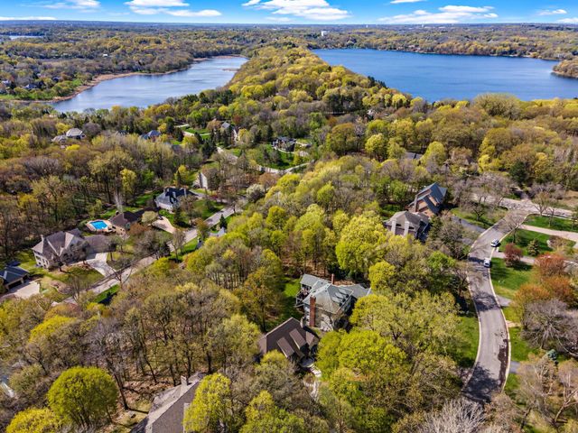 19795 Muirfield Circle, Excelsior, MN 55331