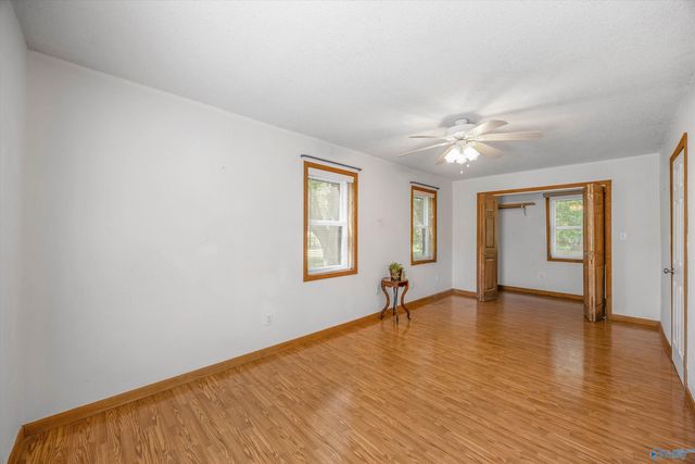 179 Jones Circle, Brownsboro, AL 35741