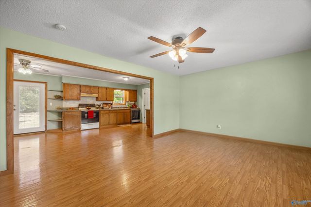 179 Jones Circle, Brownsboro, AL 35741