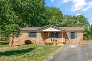 179 Jones Circle, Brownsboro, AL 35741