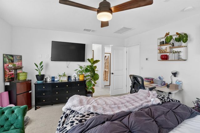 12175 Coal Creek Way, Rancho Cordova, CA 95742