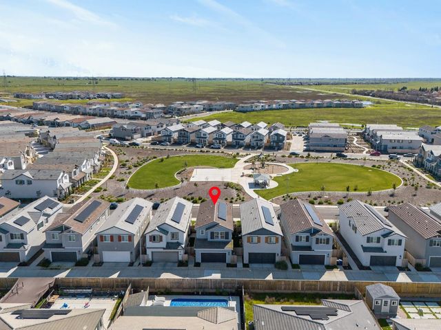 12175 Coal Creek Way, Rancho Cordova, CA 95742