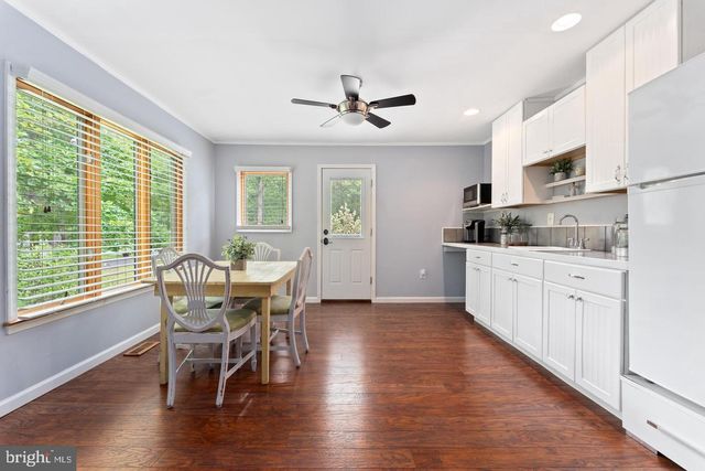 200 LIBERTY BLVD, Locust Grove, VA 22508