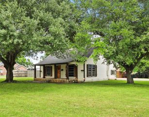 3200 Haltom Road, Haltom City, TX 76117