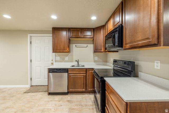 956 W BURRO WAY, Saratoga Springs, UT 84045