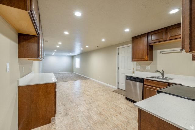 956 W BURRO WAY, Saratoga Springs, UT 84045