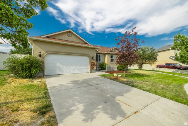 956 W BURRO WAY, Saratoga Springs, UT 84045