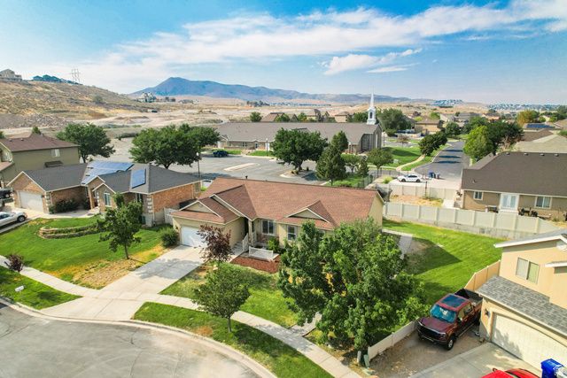 956 W BURRO WAY, Saratoga Springs, UT 84045