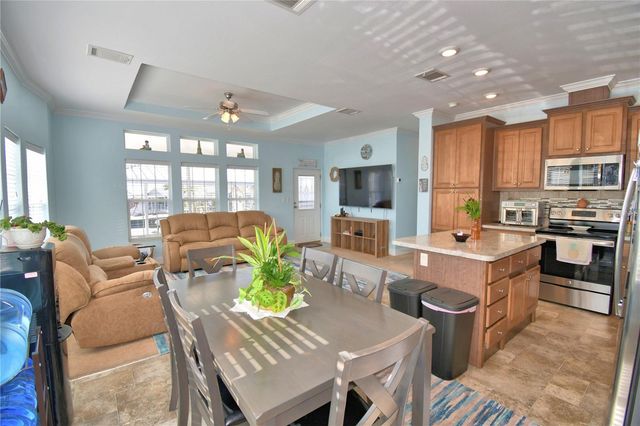 251 PATTERSON ROAD I54, Haines City, FL 33844