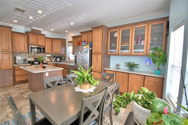 251 PATTERSON ROAD I54, Haines City, FL 33844